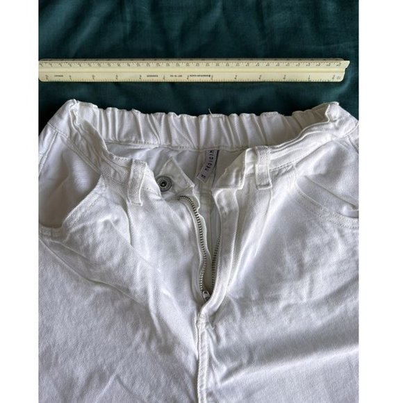 MEDICINE white baggy jeans. High Rise. Size XS but runs more like Small. - Picture 3 of 3